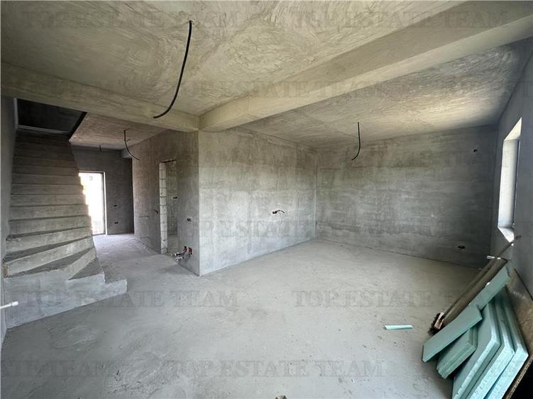 Vila individuala 5 camere, cu garaj, toate utilitatile, 153 mpu, zona Bragadiru