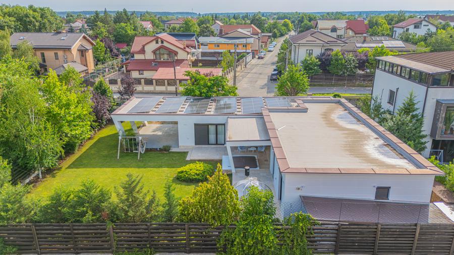 Locuință pe parter modernă, complet echipata, independenta energetic