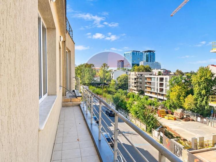 Apartament 3 camere de inchiriat | Singur pe palier |