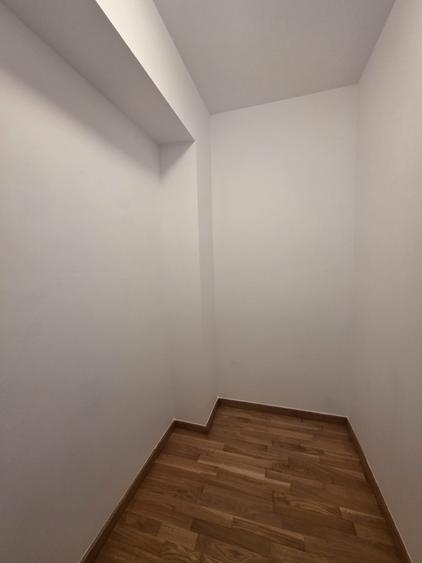 BANEASA GREEN LAKE COMPLEX APARTAMENT 4 CAMERE LOC PARCARE SI BOXA