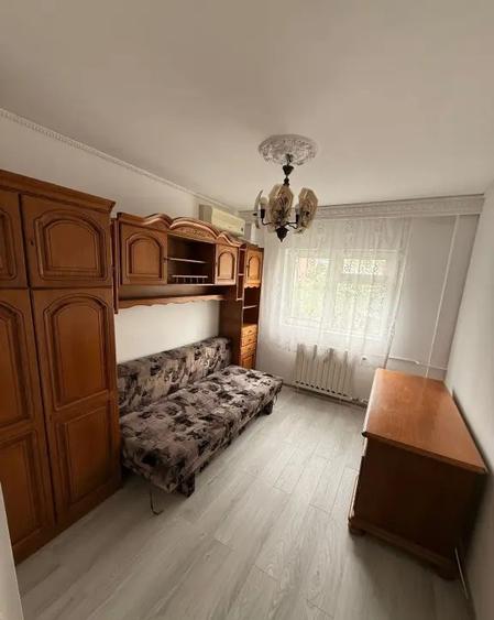 Închiriere Apartament 3 camere în Dristor Parcare Inclusă