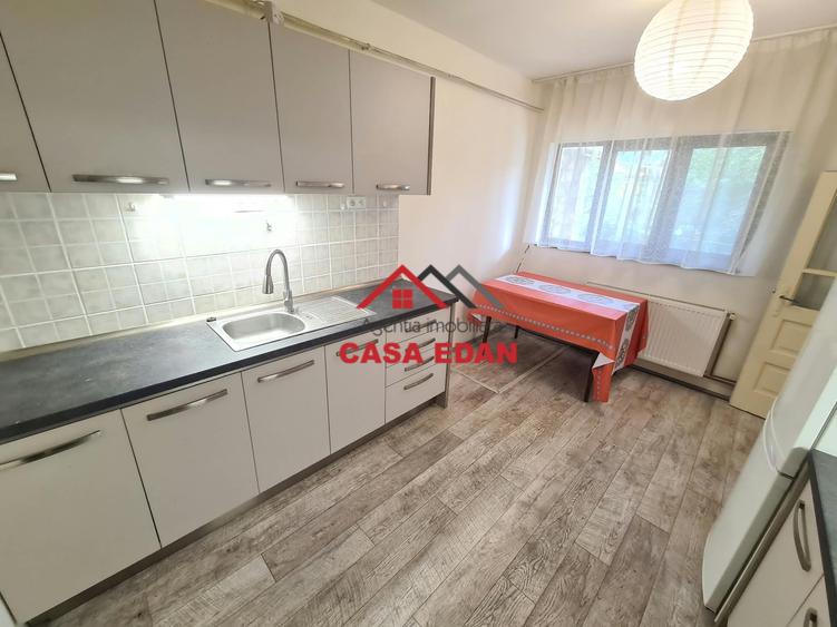 Casa in Campina--88.000e