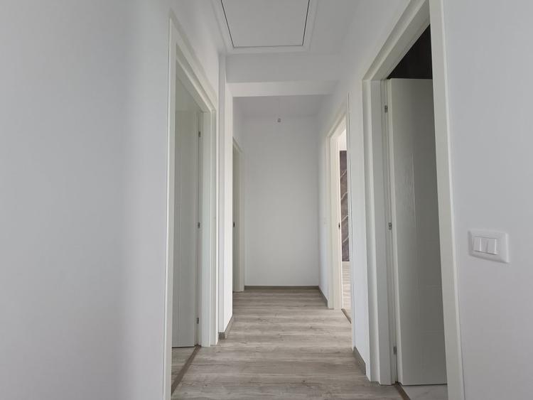 Casa 4 Camere, De Vânzare, Zona Rediu, IAȘI