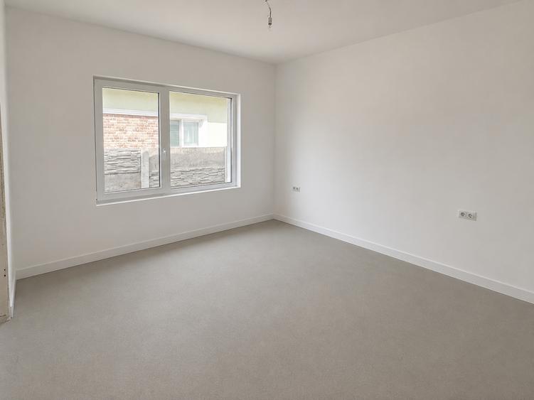 Duplex pe parter | 86 mp | Teren 345 mp | Mansardabil | Mosnita Veche