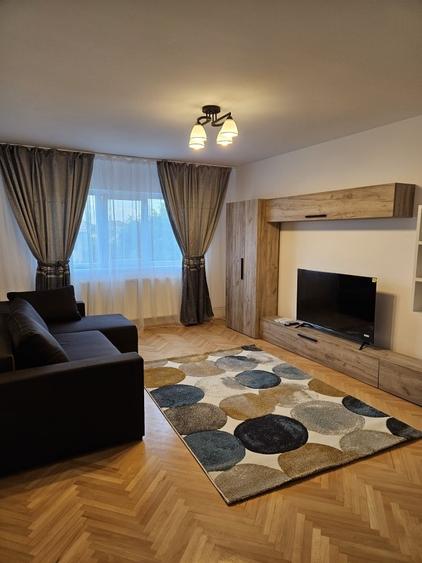 Apartament 2 camere decomandat