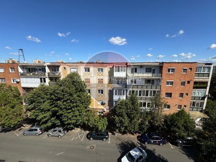Apartament  2 camere- Micalaca(zona Miorita) - 18