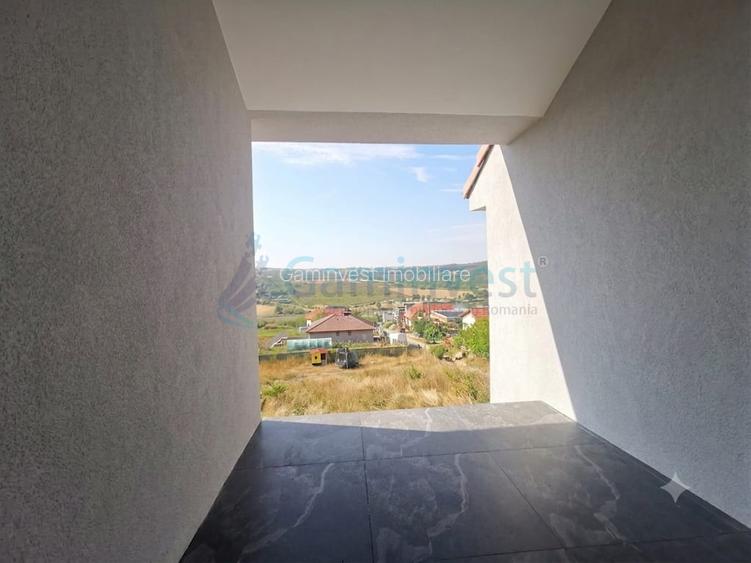 Casa de vanzare cu priveliste spre lac, in Paleu, Bihor - 9