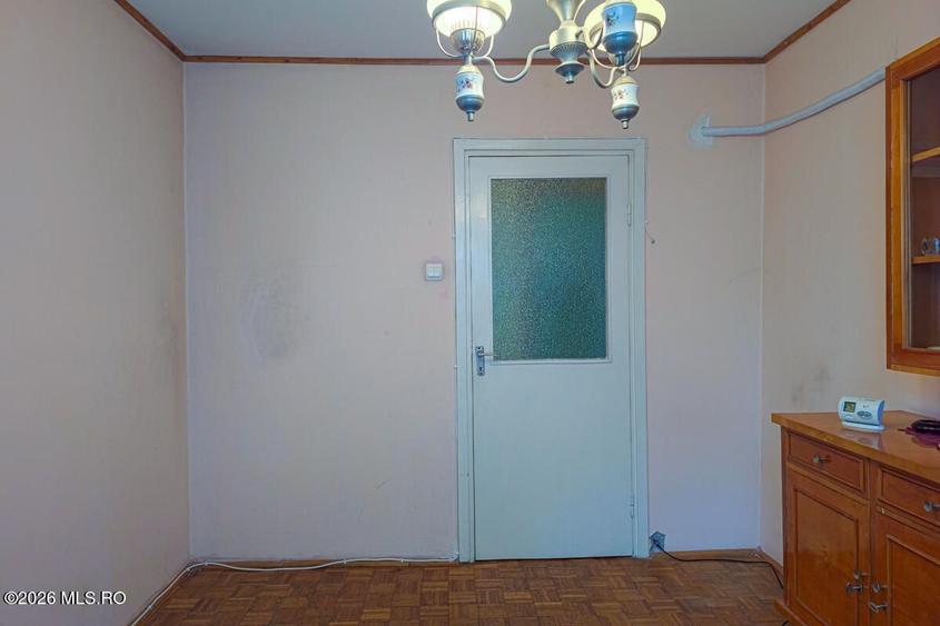 Circumvalatiunii - Gheorghe Lazar - 4 Camere, Etaj 3, 2 Bai, Centrala