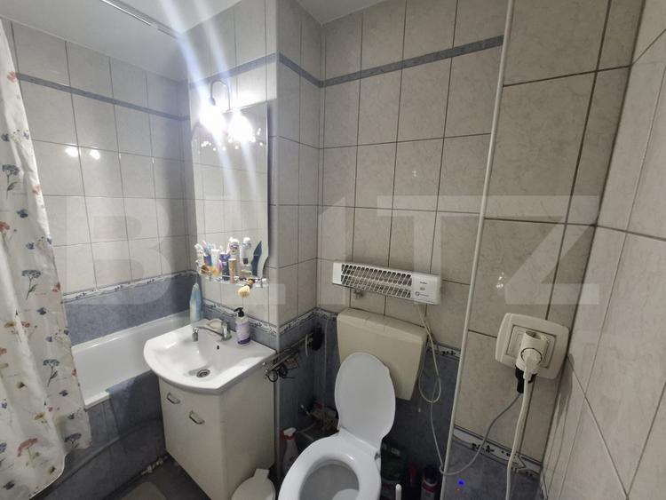 Apartament de vanzare cu 2 camere,52 mp,zona micro 16