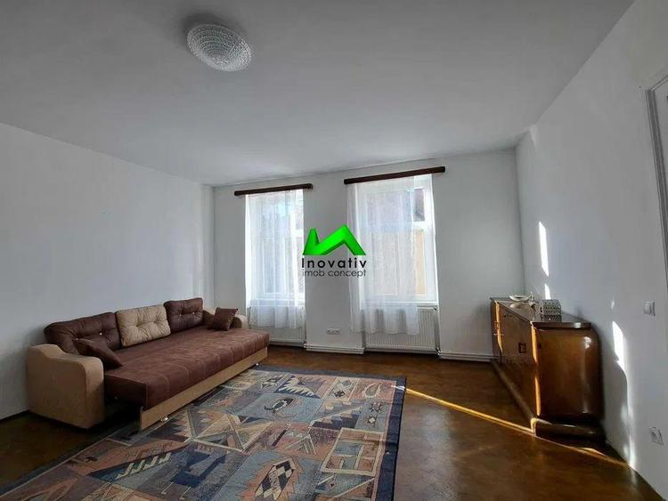 Apartament spatios de inchiriat 2 camere Sibiu Piata Mica