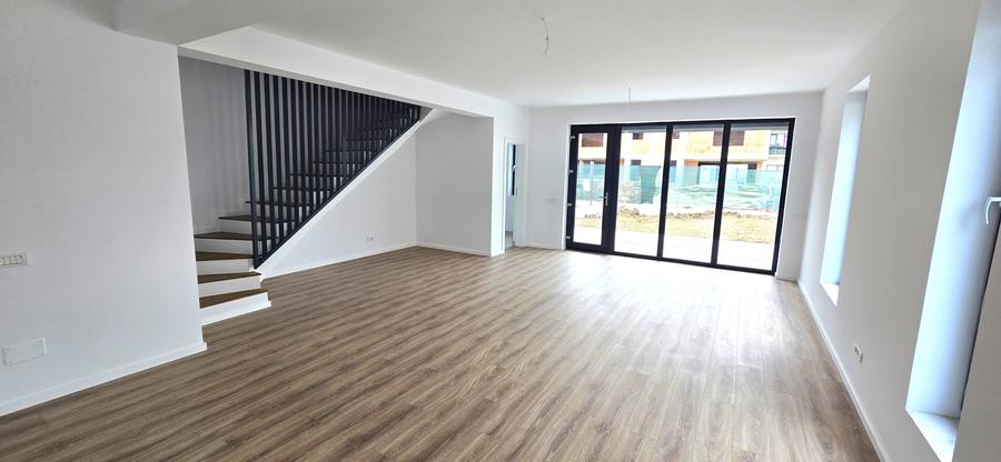 Vila 5 camere OTOPENI - 23 AUGUST, str.Mesteacanului, mutare rapida, 0%comion