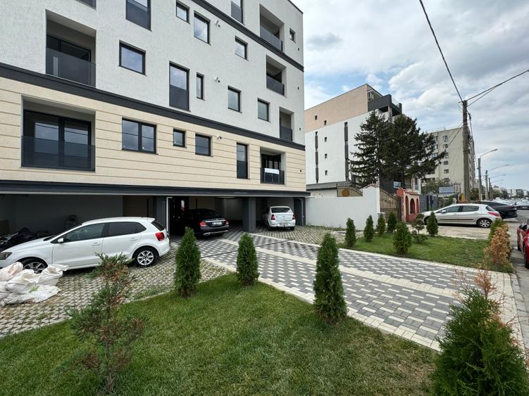 Apartament două camere la cheie și parcare / sector 1/ Colloseum