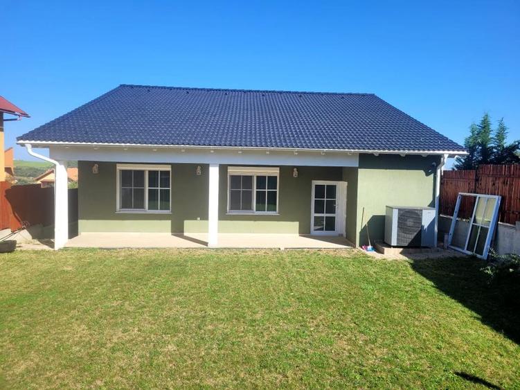 Casa individuala in Salicea P+M finisata mobilata in Salicea