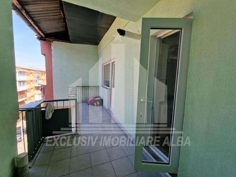 Apartament 4 camere decomandate | 2 bai | 2 balcoane | 75 mp | Cetate