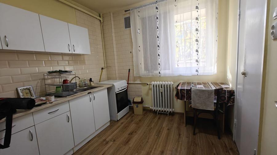 0 comision 2 camere zona Iulius Mall, 45 mp