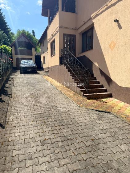 🏡 Casă în centrul Sighișoarei + 1.800 mp teren | Ideală pentru pensiune | 300 m - 9