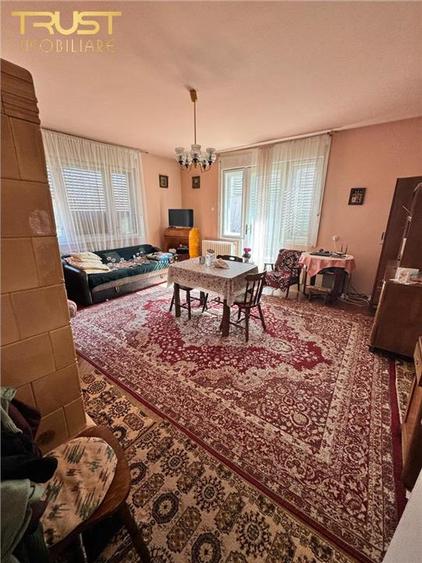 Casa de vanzare l 1040 MP Curte l Front 35 MP l Grigorescu
