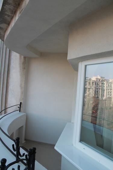 Vanzare apartament 3 cam  vedere Libertatii-casa Poporului ,mobilat și utilat