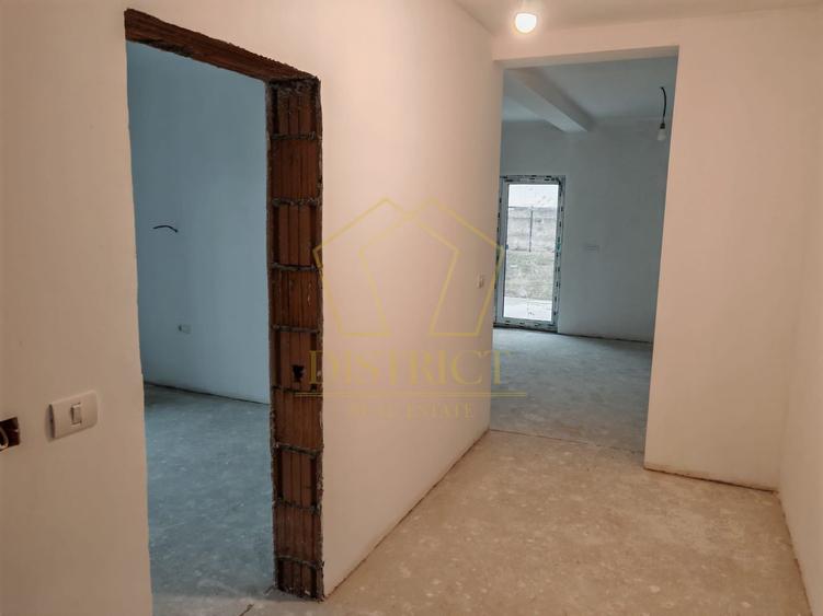 Duplex cu 4 camere despartit prin camera tehnica I Com 0% I Giarmata