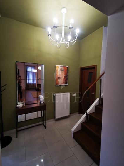 Apartament 3 camere în zona P-TA MIHAI VITEAZUL