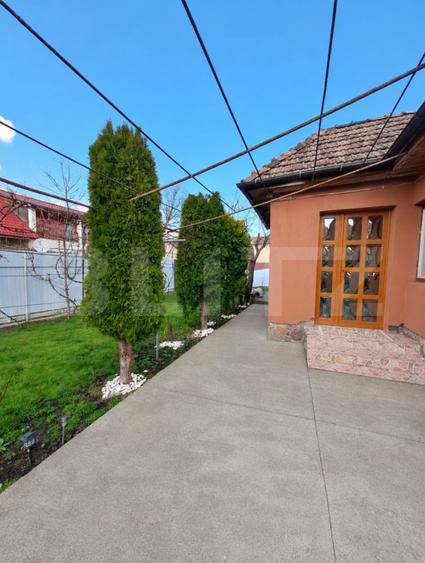 Casă de vânzare, 70 mp, teren 400 mp, zona Unirii