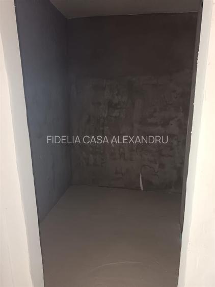Apartament 4 camere de vanzare Centru - 5