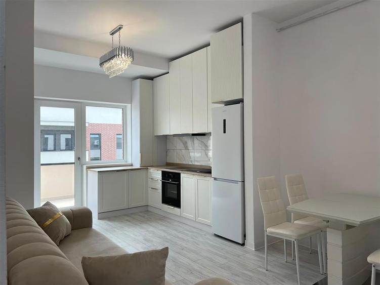 Apartament cu doua camere centru vechi bloc nou
