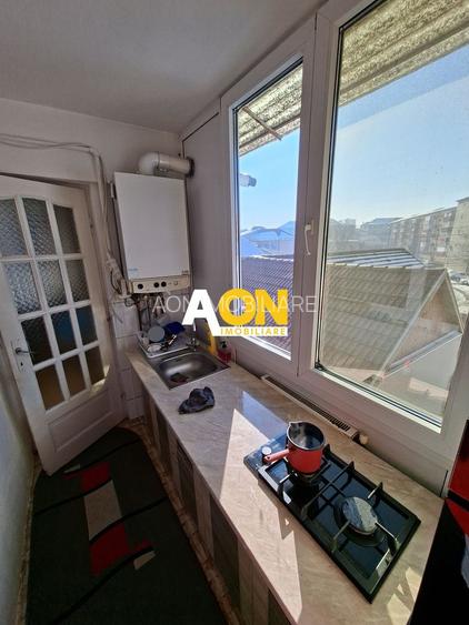 Apartament 2 camere | etaj 2 | Cetate - 4