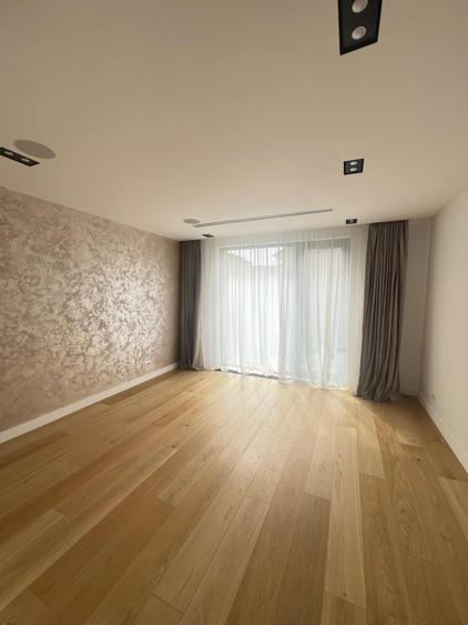 Vila deosebita in zona Baneasa - 5 camere