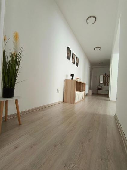Apartament ZONĂ ULTRA-CENTRALĂ ,str. Eroilor, Floresti 57mp, mutare imediata!!!