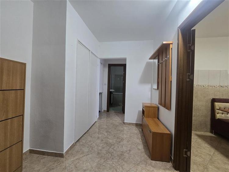 Apartament 2 camere de inchiriat zona Nord Bacau
