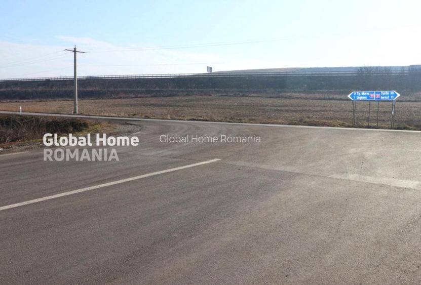 Teren 25000 MP | TG. MURES-SANPAUL | INTRAVILAN | 98 m acces DN 15 | A3 la 5 km - 5