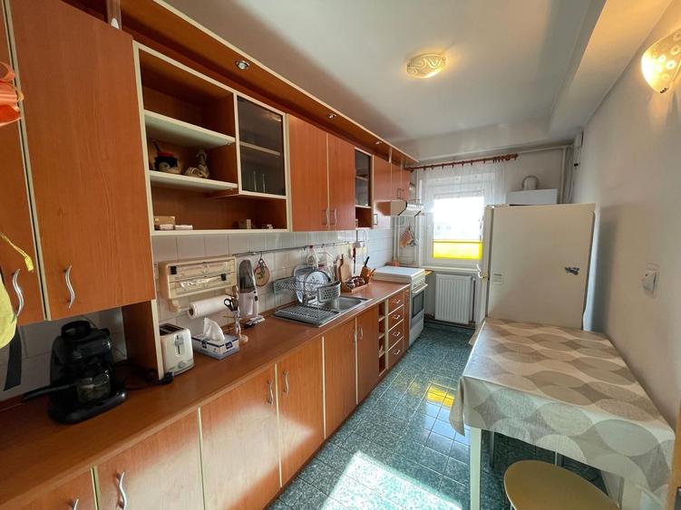 AP. 2 CAMERE- PIATA SUDULUI, CENTRALA PROPRIE, PARCARE INCLUSA, METROU