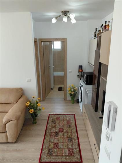 Apartament 2 camere balcon boxa parcare zona Turnisor