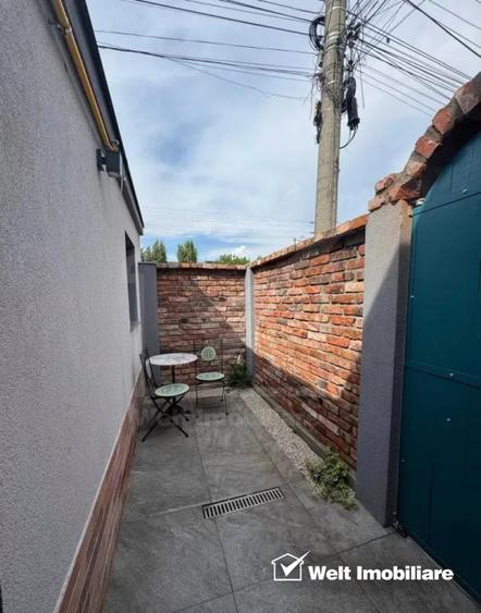 Apartament 2 camere pe strada Paris, zona 1 Mai