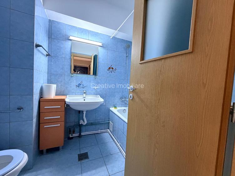 Apartament cu 2 camere decomandat, situat în zona Nicolina – CUG - 15