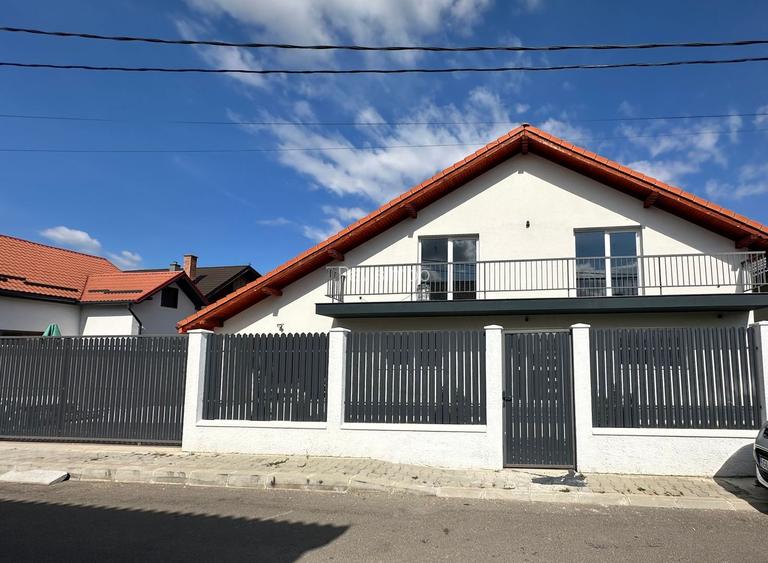 Casă individuală de închiriat Hălchiu – Strada Caiselor