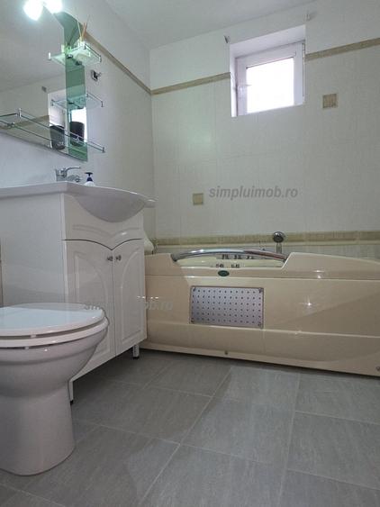 3 camere Piata Sudului etaj 3/8 66 mp metrou