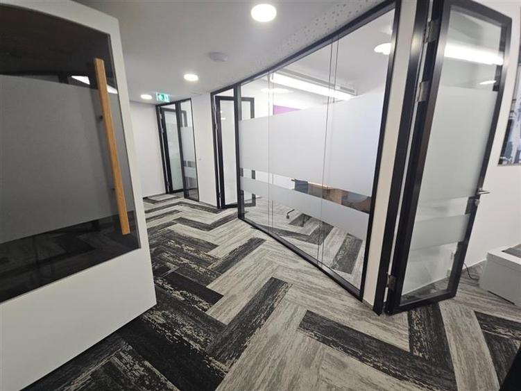 Inchiriere birouri - Sky Tower - 584 mp