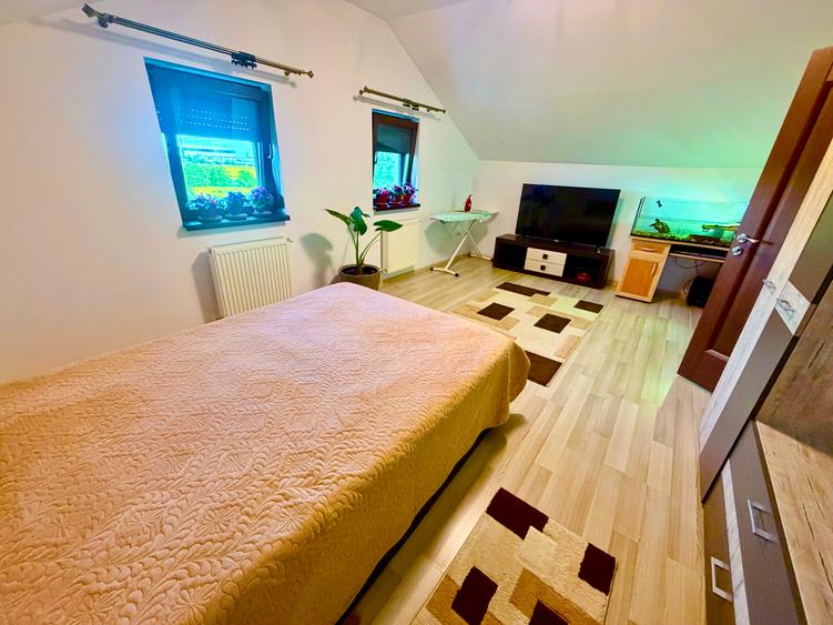 Casa P+1+M. 5 cam. Util 150mp. Teren 220mp