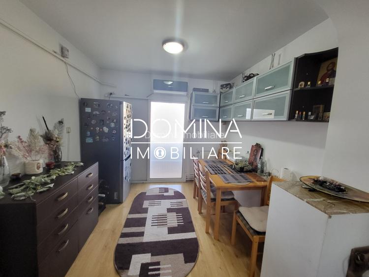 Vânzare apartament cu 2 camere în zonă semicentrală, str. Revolutiei - 3