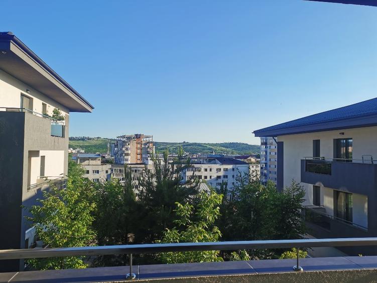 Colina Insorita, apartament cu 1 camera, boxa, loc de parcare