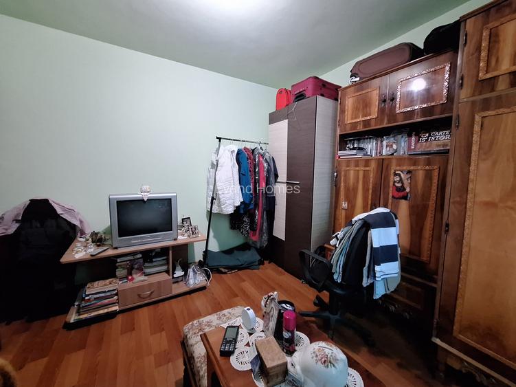 Apartament 3 camere | super oferta |decomandat etaj 3 | Aradului - 12