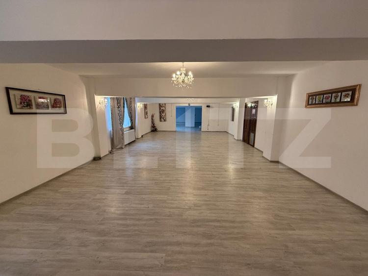 Inchiriere Spatiu comercial , open space 330mp ,orasul Cugir