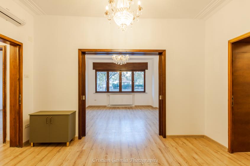 Apartament spațios bulevardul Lascăr Catargiu