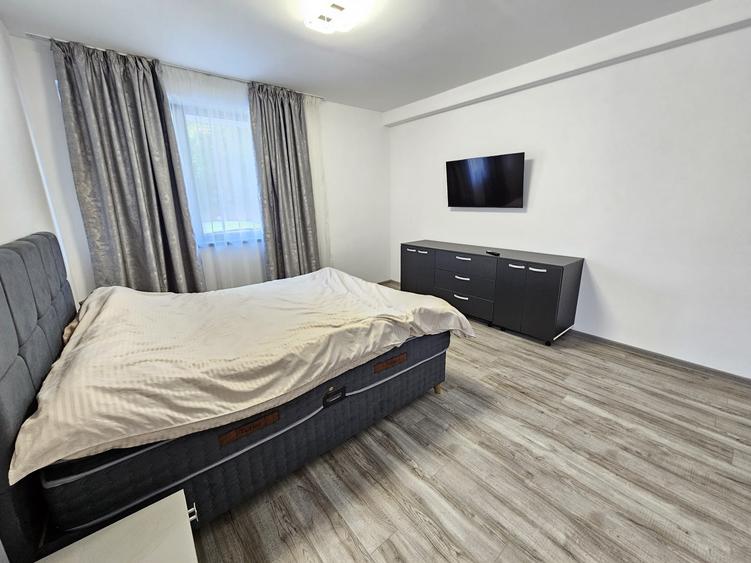 Parcul Carol / Apartament doua camere-Loc de parcare