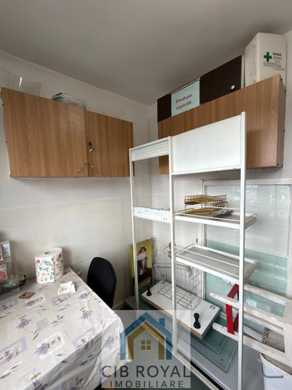 Spatiu comercial Pantelimon,vis a vis de piata Delfinului,Aleea Dobrina 4
