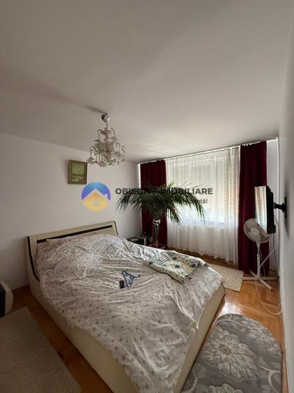 Apartament 4 camere– Str. Burebista- Piatra Neamț