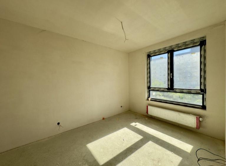 Apartament spațios | 3 camere | 2 băi | parcare | Park Lake