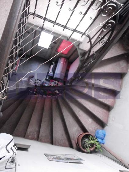 VANZARE VILA FORMATA DIN 3 APARTAMENTE | ZONA MALL VITA |